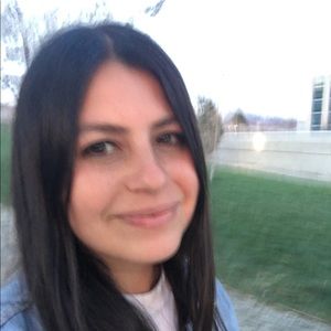 Meet your Posher, Deanna